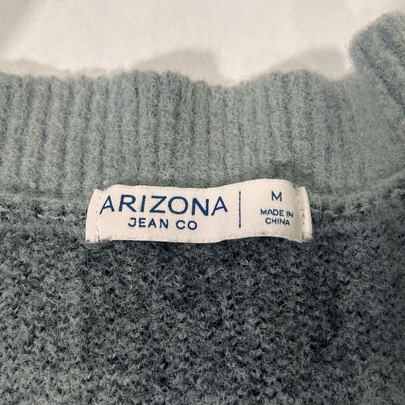 Arizona Jean Company Cropped Plaid Sweater - Picture 4 of 9